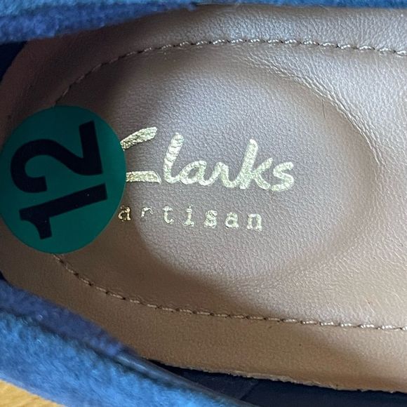 Clarks blue velvet slip on wedge - Picture 5 of 6